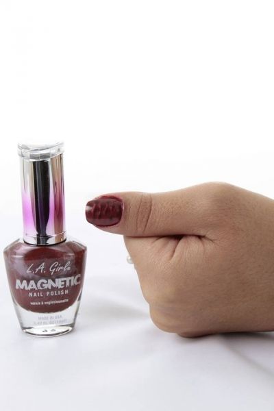 Esmalte Magnético L.A. Girl Positive Charge (vermelho)
